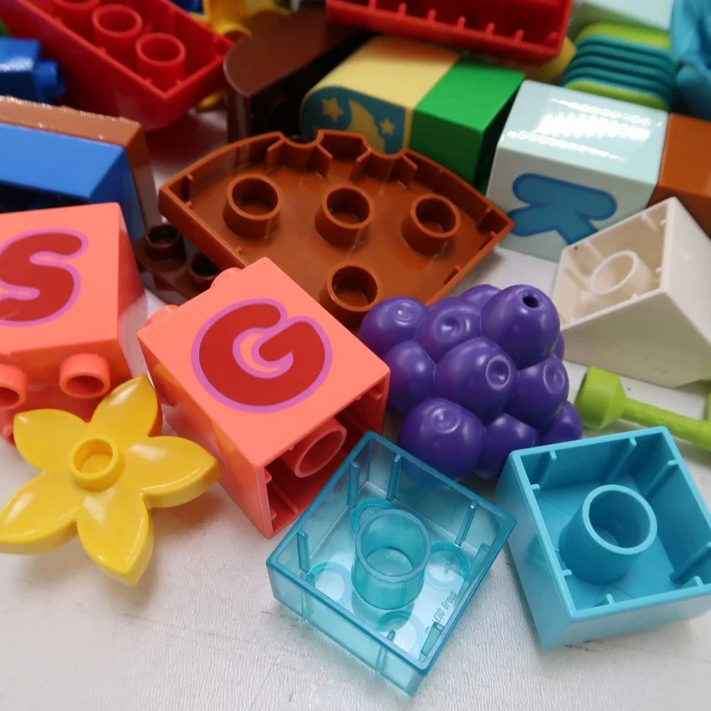 LEGO DUPLO Assorted Bulk Lot 5+ lbs Pounds Bricks Specialty Pieces Cars Plates